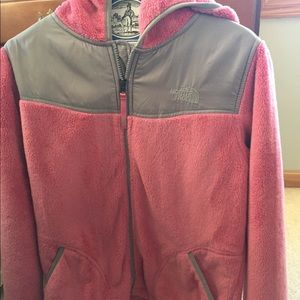 NWOT North Face jacket (fits like women’s xs-s)